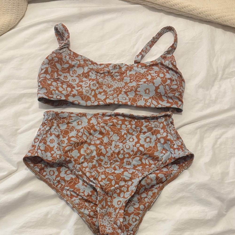 Everlane bikini set